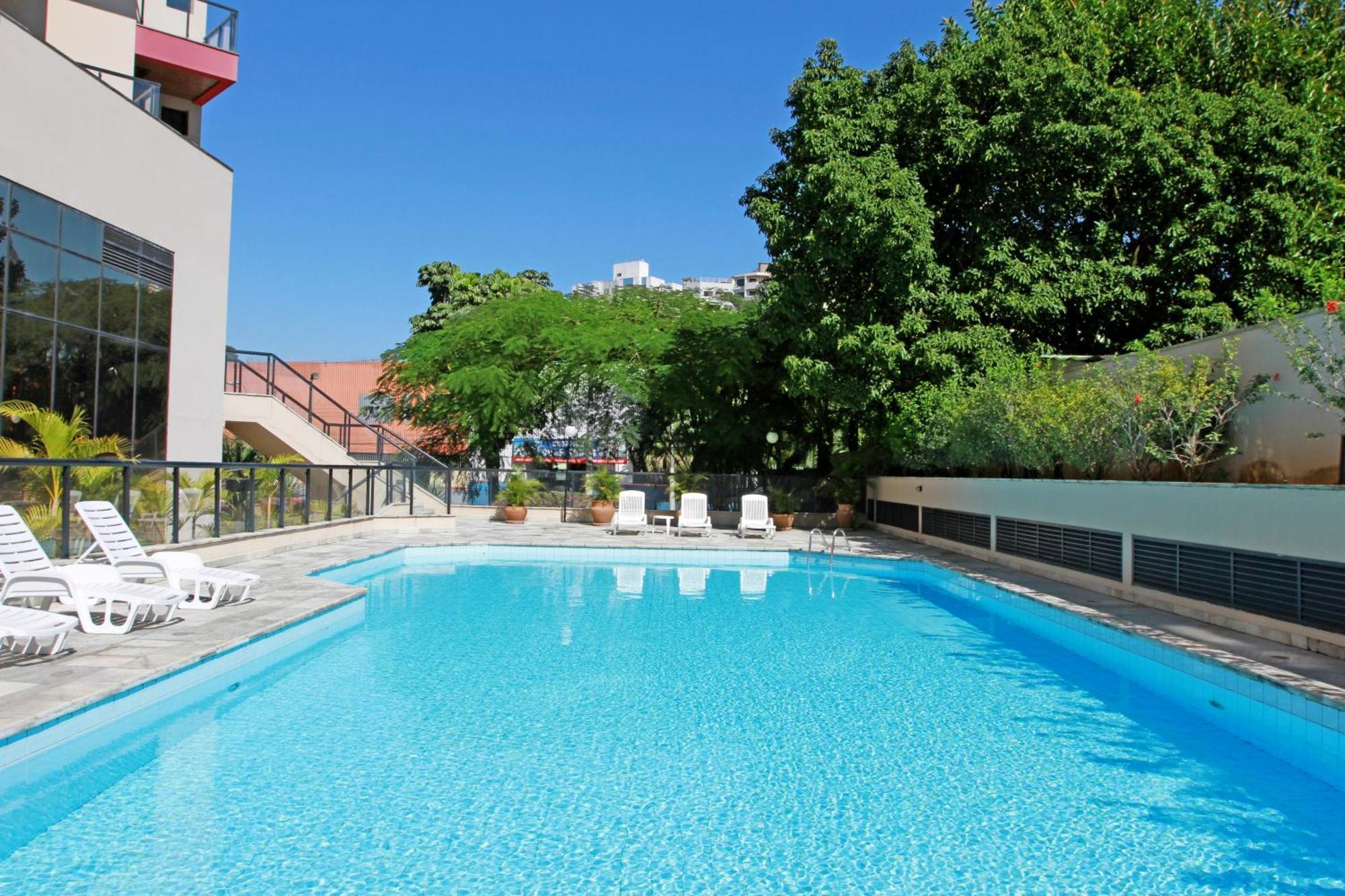 Summit Flat Service 4*